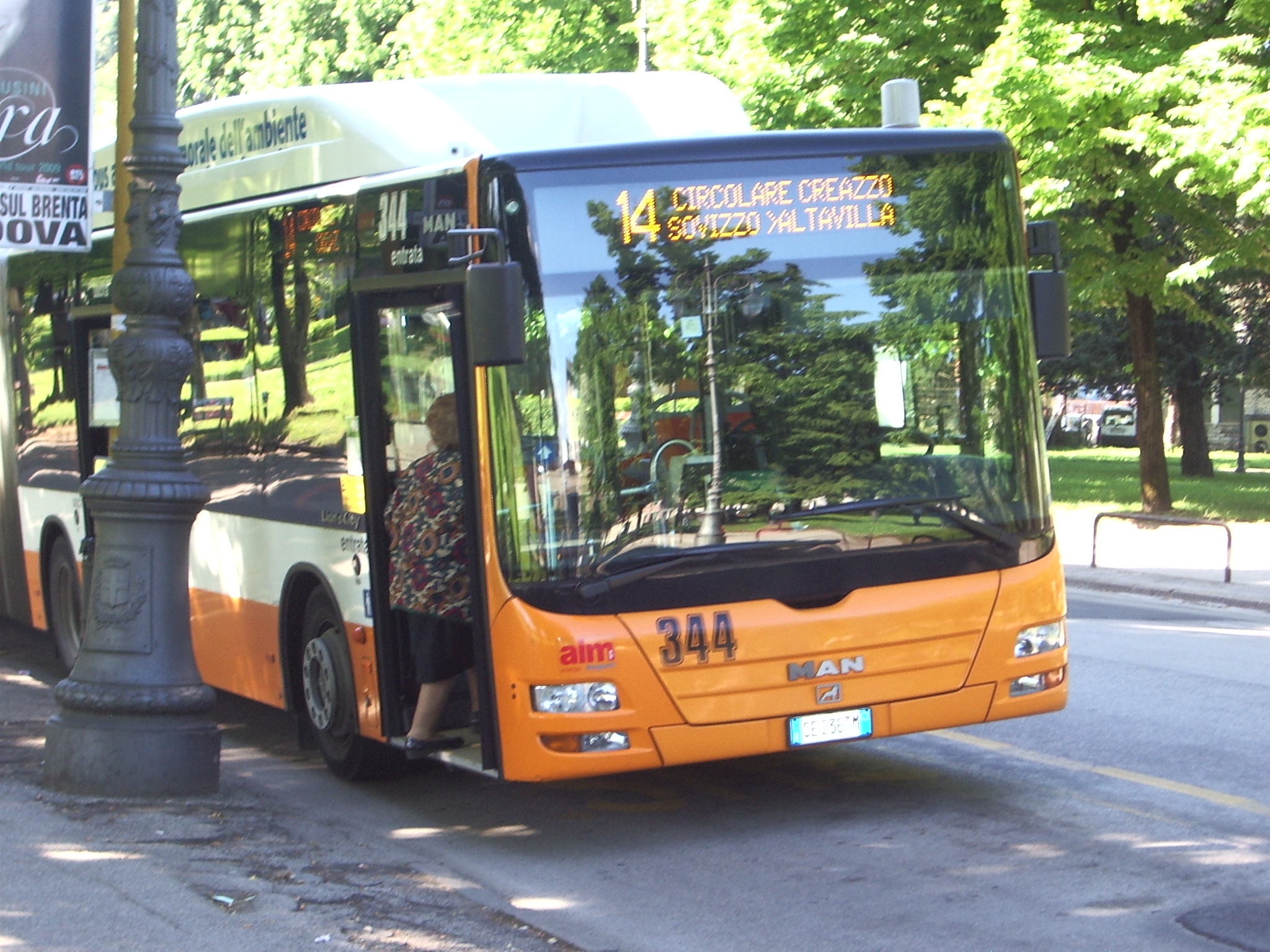 Autobus_AIM
