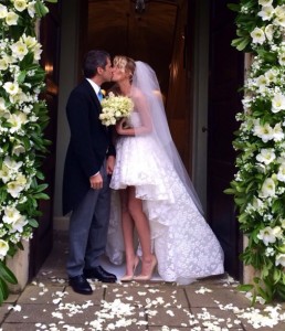 Alessia Marcuzzi e Paolo Calabresi Marconi oggi sposi