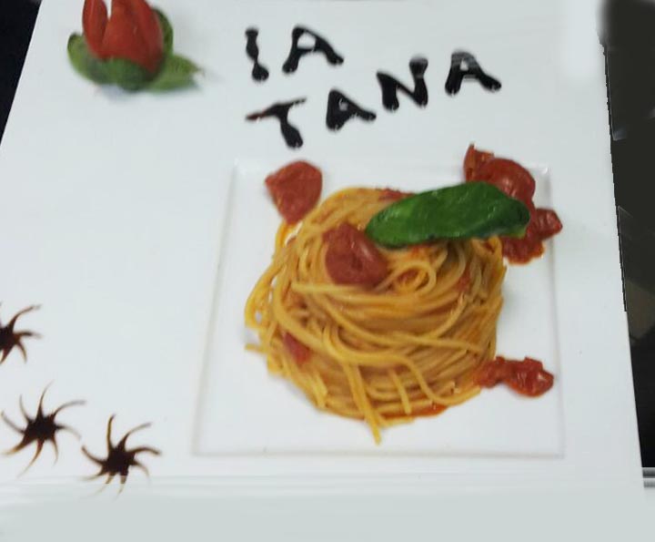 spaghetti col pomodoro