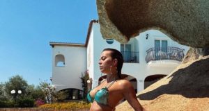 Ludovica Pagani in bikini bellissima in Sardegna - Instagram